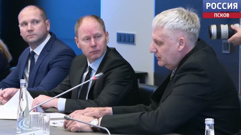В Пушкинских Горах инвестор планирует реконструировать существующую территорию рынка. Там появятся универсальные торговые павильоны и здание в единой архитектурной и стилистической концепции..
