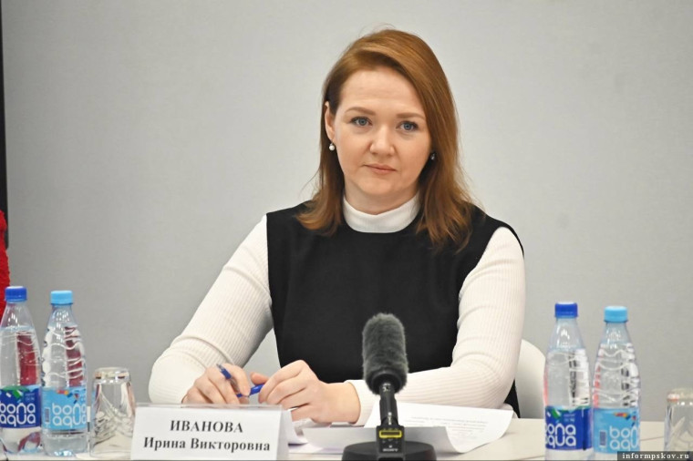 Директор Корпоративной академии Правительства Псковской области Ирина Иванова рассказала, как прошёл этап тестирования для участия в программе «Герои земли Псковской» в прямом эфире ЦУР Псковской области. Директор Корпоративной академии Правительства Псковской области Ирина Иванова рассказала, как прошёл этап тестирования для участия в программе «Герои земли Псковской» в прямом эфире ЦУР Псковской области.